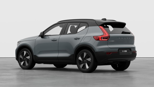 Volvo Ex40 Single Motor Extended Range | 252 hp/185 kW
