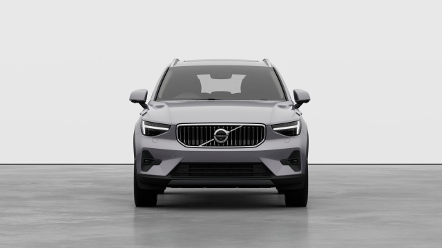 Volvo XC40 B4 | 197 + 14 hp/145 + 10 kW