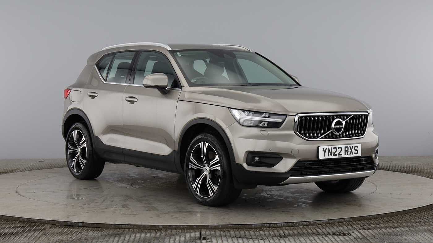 2022 Volvo XC40