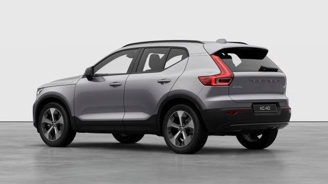 Volvo XC40 B3 | 163 + 14 hp/120 + 10 kW