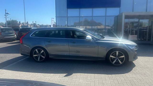 2018 Volvo V90 2.0 T4 R-Design Automatic
