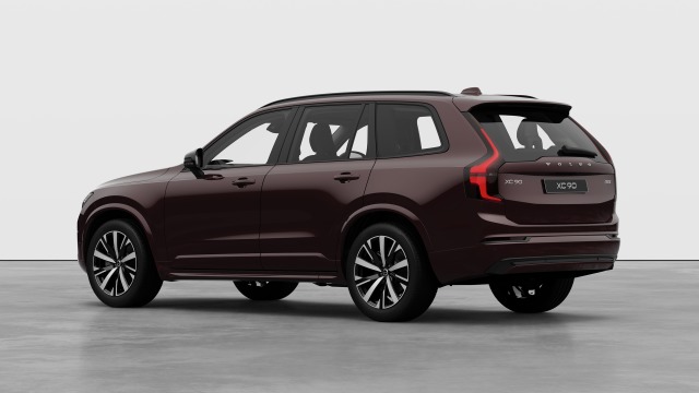 Volvo XC90 B5 | 250 + 14 hp/184 + 10 kW