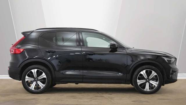 2023 Volvo XC40 1.5 T5 Plug-in hybrid Recharge Ultimate Dark