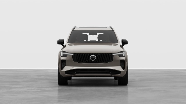 Volvo XC90 B5 | 250 + 14 hp/184 + 10 kW