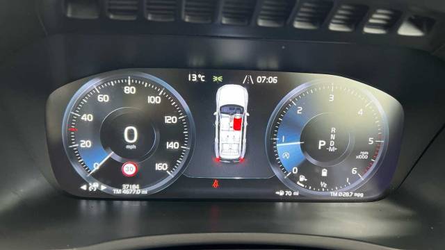 2021 Volvo XC90 2.0 B5 AWD mild hybrid Diesel Momentum