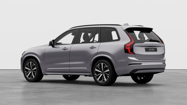 Volvo XC90 B5 | 250 + 14 hp/184 + 10 kW