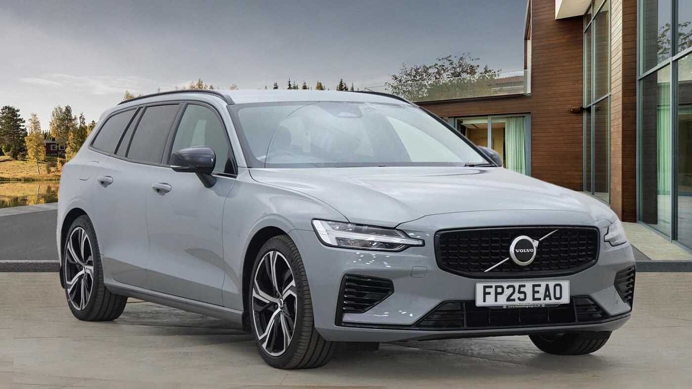 2025 Volvo V60