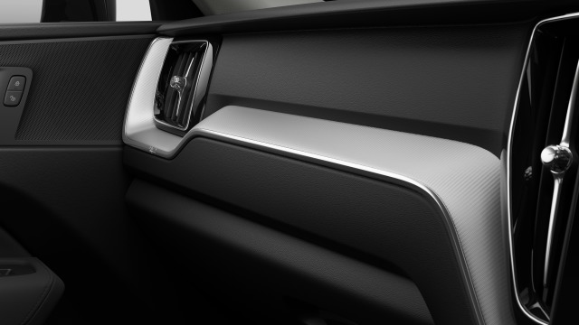 Volvo XC60 T6 | 253 + 145 hp/186 + 107 kW