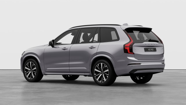 Volvo XC90 B5 | 250 + 14 hp/184 + 10 kW