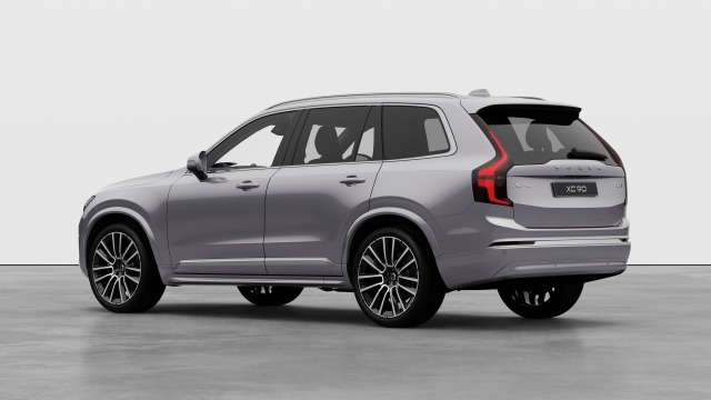 Volvo XC90 B5 | 250 + 14 hp/184 + 10 kW
