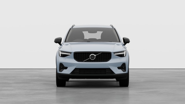 Volvo XC40 B3 | 163 + 14 hp/120 + 10 kW