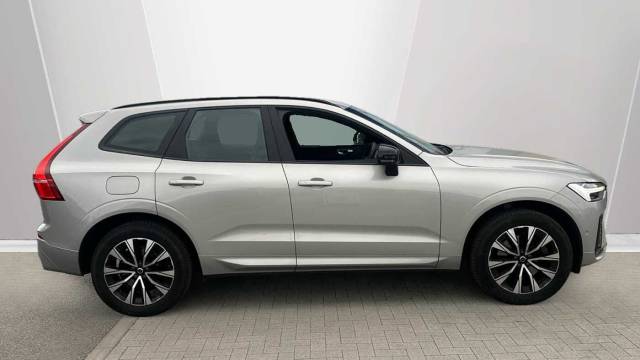 2022 Volvo XC60 2.0 B4 AWD mild hybrid Diesel Plus Dark