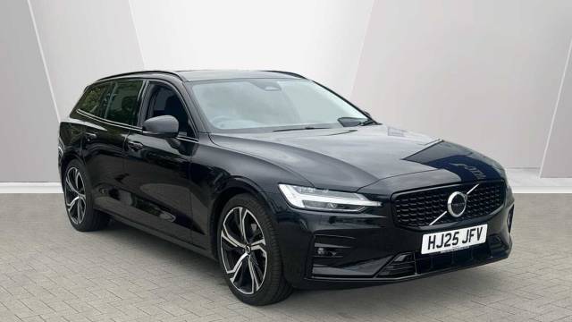 Volvo V60 2.0 B4 Mild hybrid Petrol Plus Dark Estate Petrol Onyx Black