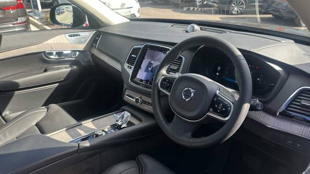 2023 Volvo XC90 2.0 T8 AWD PHEV Recharge Ultimate Dark