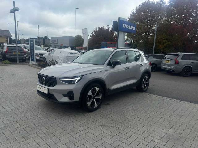 2024 Volvo XC40 2.0 B3 Mild hybrid Petrol Plus Dark