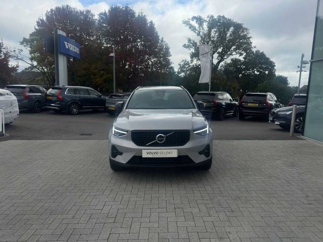 2024 Volvo XC40 2.0 B3 Mild hybrid Petrol Plus Dark