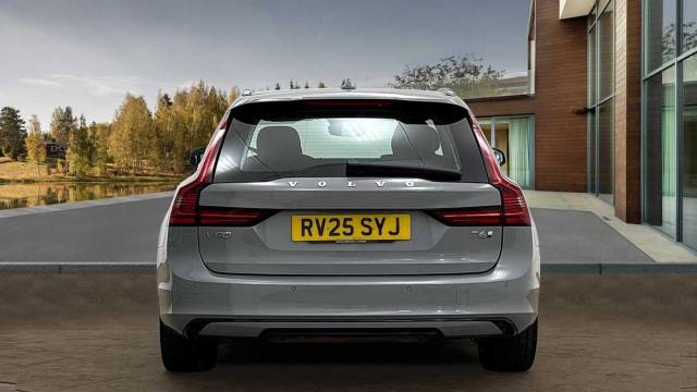 2025 Volvo V90 2.0 T6 AWD PHEV Recharge Plus Dark