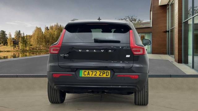 2022 Volvo XC40 Single Motor Recharge Plus