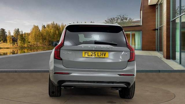 2025 Volvo XC90 2.0 T8 AWD Recharge Plus Dark