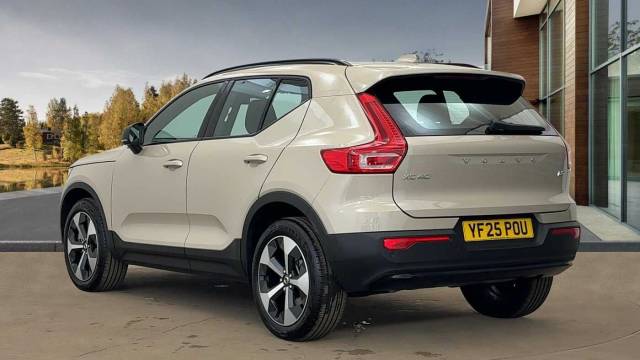 2025 Volvo XC40 2.0 B3 Mild hybrid Petrol Plus Dark
