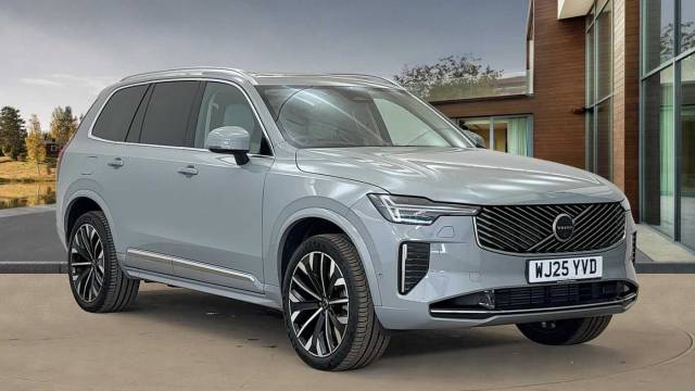Volvo XC90 2.0 T8 AWD PHEV Ultra Bright 4x4 vehicle Petrol Vapour Grey