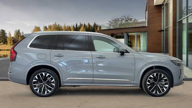 2025 Volvo XC90 2.0 T8 AWD PHEV Ultra Bright