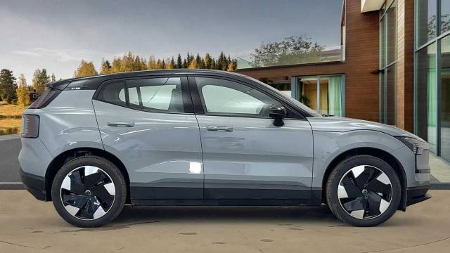 2024 Volvo Ex30 Single Motor Extended Range Plus