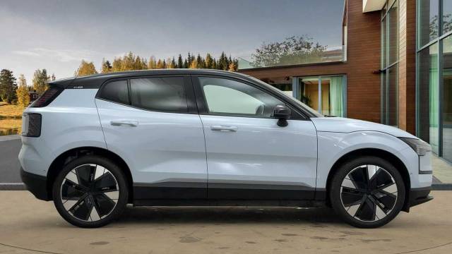 2025 Volvo Ex30 Single Motor Extended Range Ultra