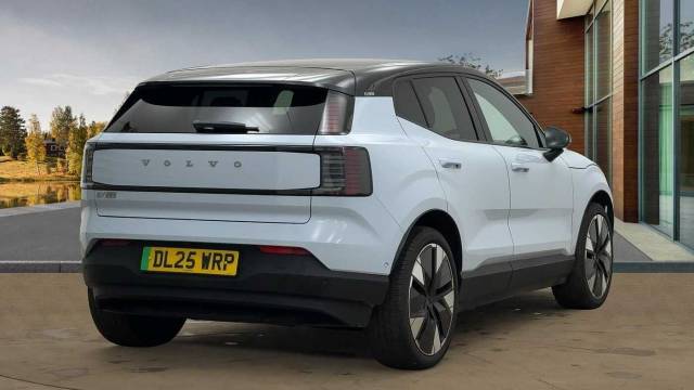 2025 Volvo Ex30 Single Motor Extended Range Ultra