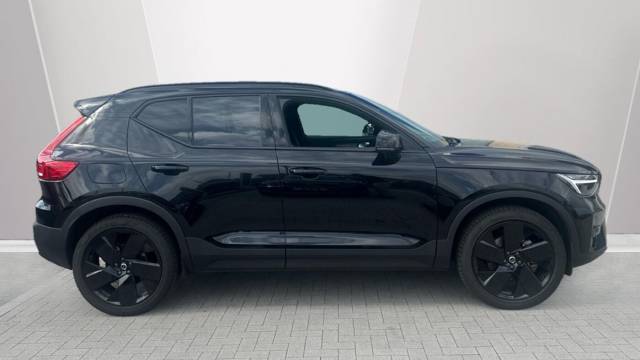 2025 Volvo XC40 2.0 B4 Mild hybrid Petrol Black Edition Plus