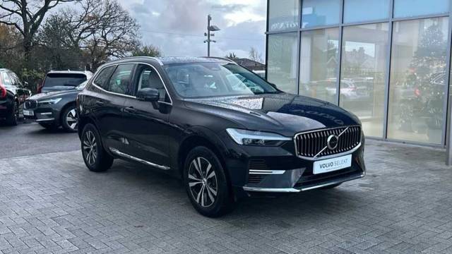 Volvo XC60 2.0 T6 AWD PHEV Core Bright 4x4 vehicle Petrol Onyx Black