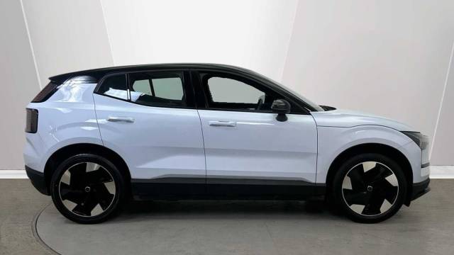 2024 Volvo Ex30 Single Motor Extended Range Plus