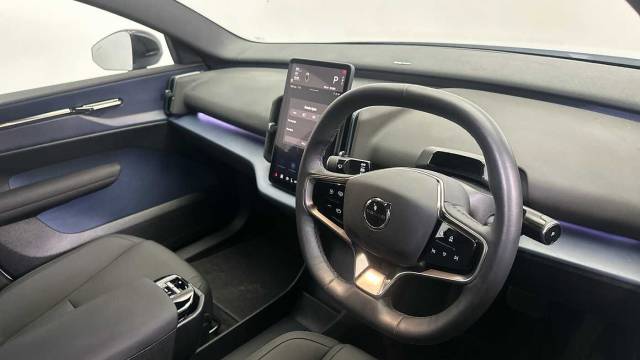 2024 Volvo Ex30 Single Motor Extended Range Plus
