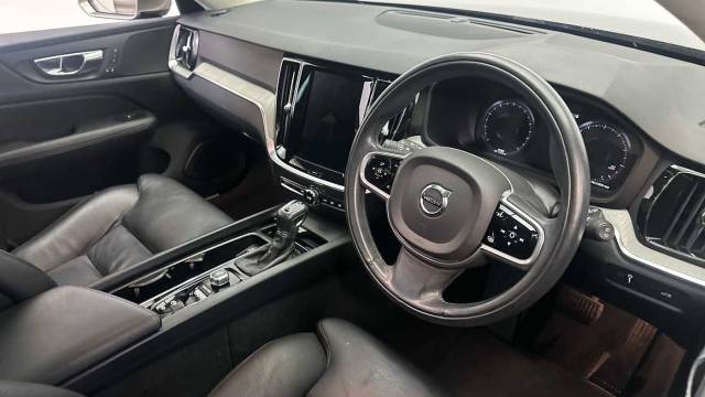 2020 Volvo V60 2.0 T5 Inscription Automatic