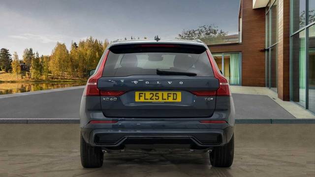 2025 Volvo XC60 2.0 T8 AWD PHEV Ultra Dark