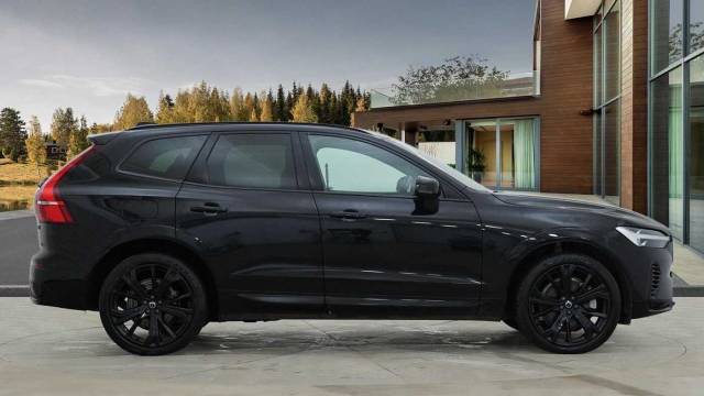 2024 Volvo XC60 2.0 T6 AWD PHEV Recharge Black Edition Plus