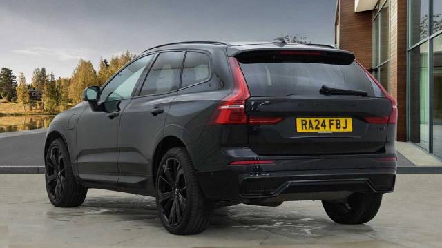 2024 Volvo XC60 2.0 T6 AWD PHEV Recharge Black Edition Plus