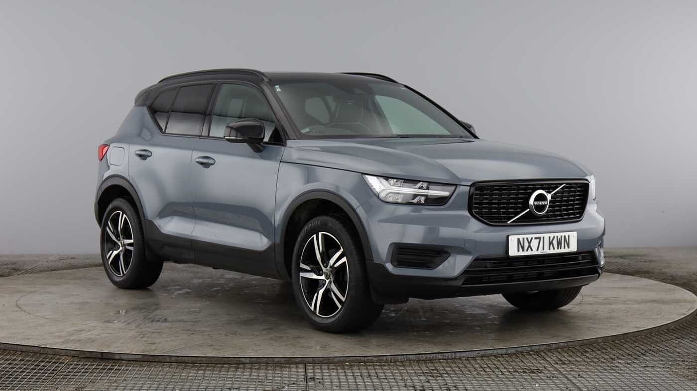 2022 Volvo XC40