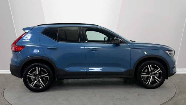 2025 Volvo XC40 2.0 B3 Mild hybrid Petrol Plus Dark