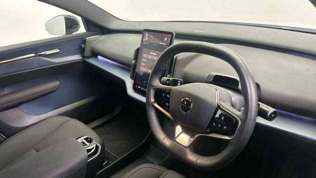 2025 Volvo Ex30 Twin Motor Performance Plus
