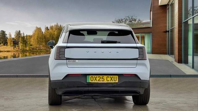 2025 Volvo Ex30 Twin Motor Performance Ultra