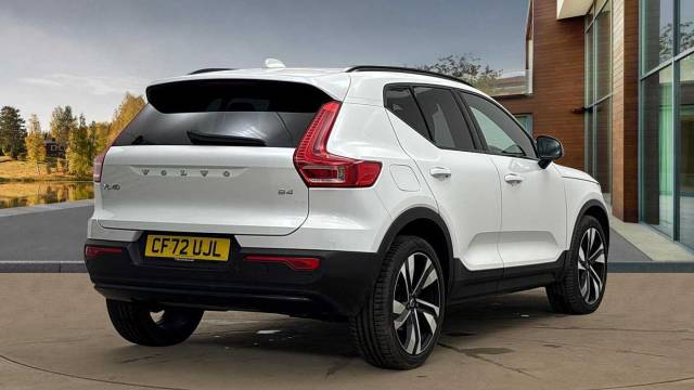 2022 Volvo XC40 2.0 B4 mild hybrid Petrol Ultimate Dark