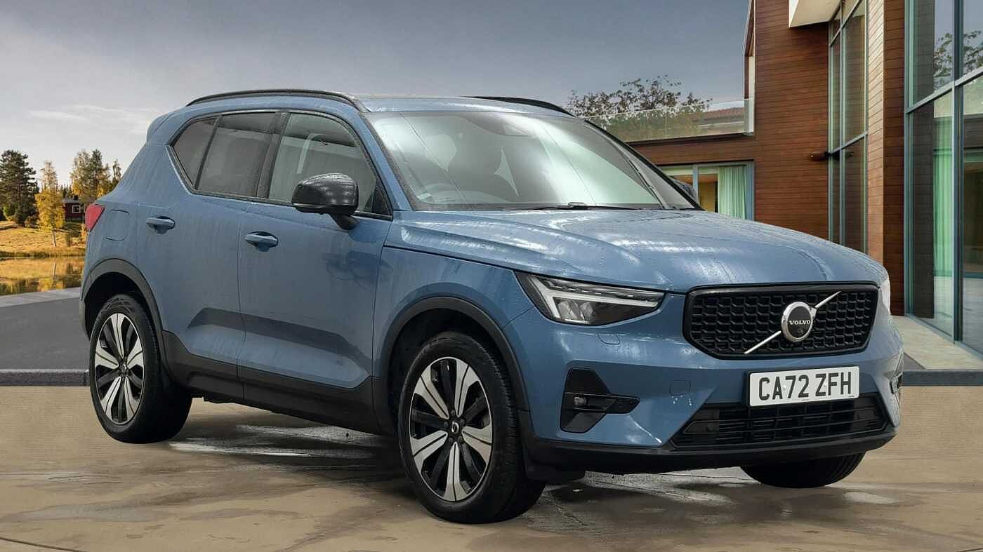 2022 Volvo XC40