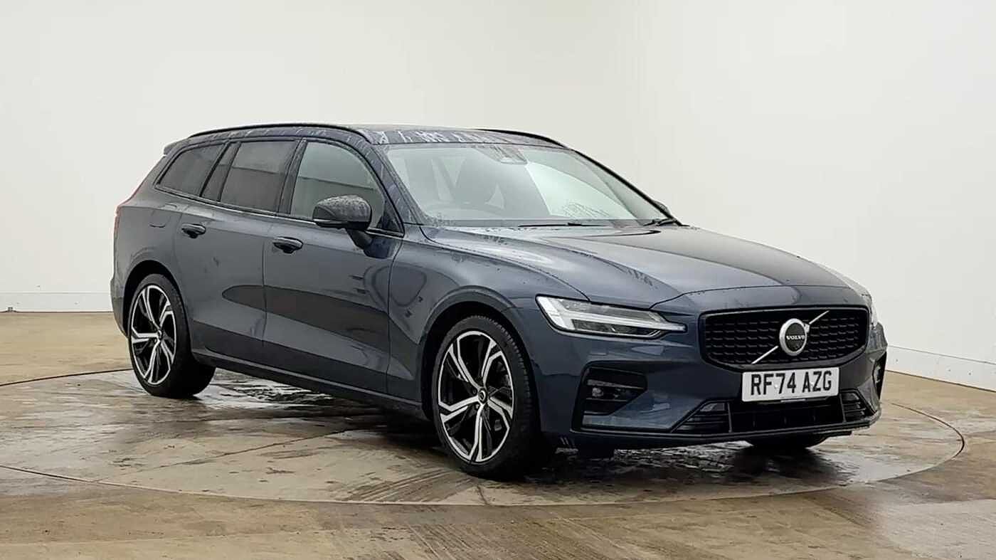 2025 Volvo V60