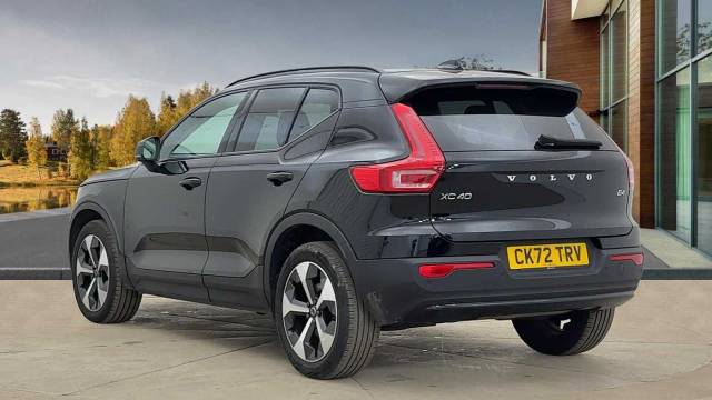 2022 Volvo XC40 2.0 B4 mild hybrid Petrol Ultimate Dark
