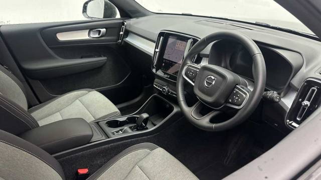 2025 Volvo XC40 2.0 B3 Mild hybrid Petrol Core