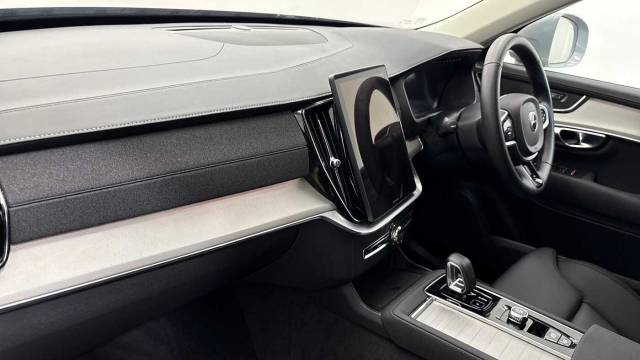 2025 Volvo XC90 2.0 B5 AWD Mild hybrid Petrol Core Bright
