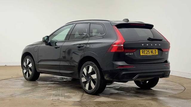 2025 Volvo XC60 2.0 T8 AWD PHEV Recharge Ultra Dark