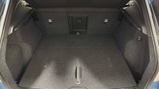 2025 Volvo XC40 2.0 B3 Mild hybrid Petrol Ultra Dark