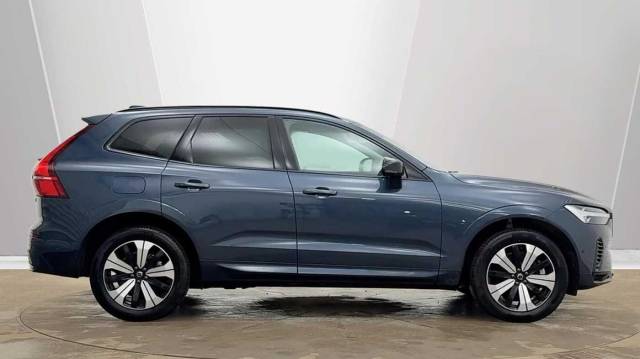 2025 Volvo XC60 2.0 T6 AWD PHEV Recharge Plus Dark